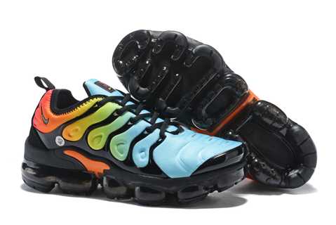 Tropical sales vapormax plus