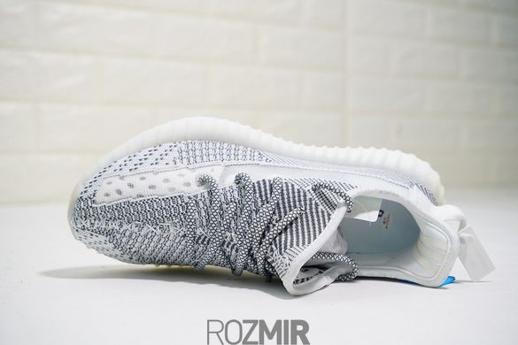 Кроссовки adidas Yeezy Boost 350 V2 "Static" (Non-Reflective)