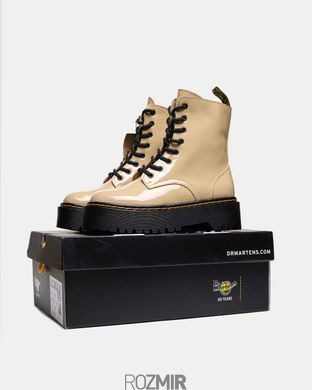 Лакированные ботинки Dr. Martens Jadon Patent "Beige" без меха