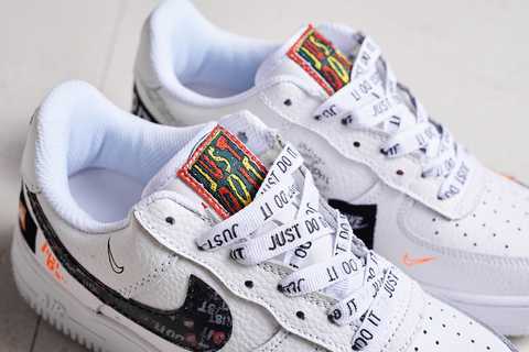 Nike just do it best sale white air force 1