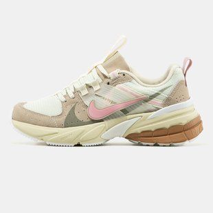 Жіночі кросівки Nike V2K Runtekk "Beige/White - Pink"