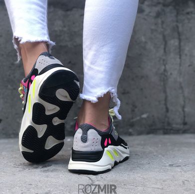 Жіночі кросівки Kaws x adidas Yeezy Boost 700