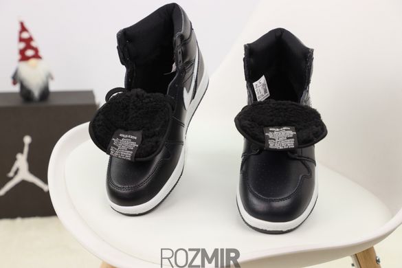 Зимние кроссовки Air Jordan 1 Mid Winter "Black" с мехом