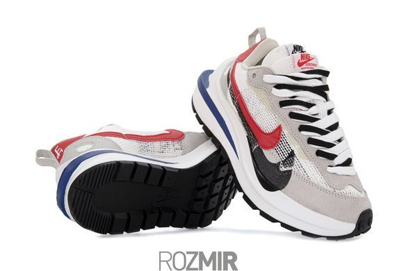 Кроссовки Sacai x Nike Vaporwaffle "Royal Fuchsia"
