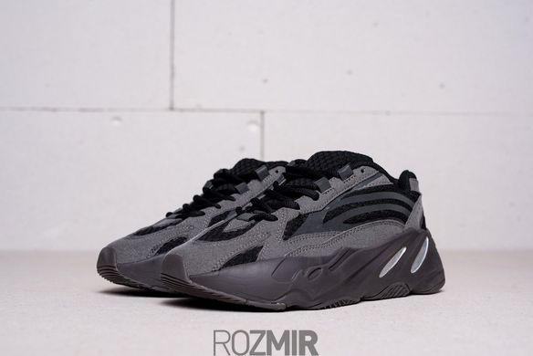 Кросівки adidas Yeezy 700 V2 "Utility Black"