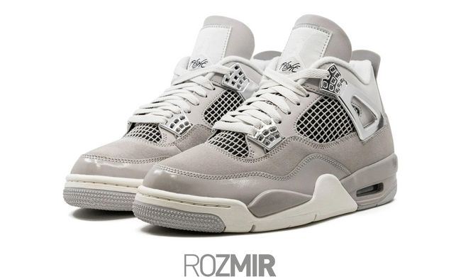 Кросівки Jordan 4 Frozen Moments