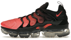 Чоловічі кросівки Nike Air VaporMax Plus "Red / Black" DZ4857‑001