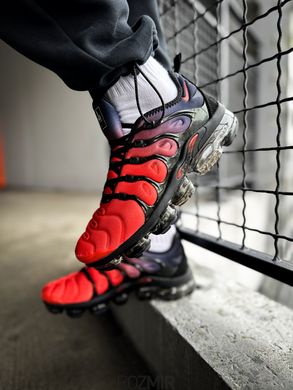 Мужские кроссовки Nike Air VaporMax Plus "Red / Black" DZ4857‑001