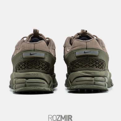 Чоловічі кросівки Nike Air Zoom Vomero Roam "Khaki/Brown"