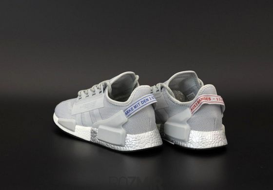Мужские кроссовки adidas NMD V2 "Grey Two/Silver Metallic" FW5328