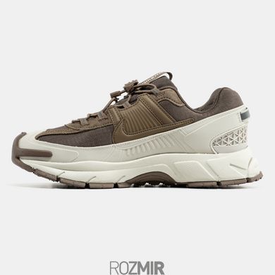 Кроссовки Nike Air Zoom Vomero Roam "Brown/White"