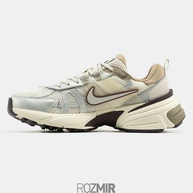 Nike V2K Runtekk "Beige/Brown - Silver"