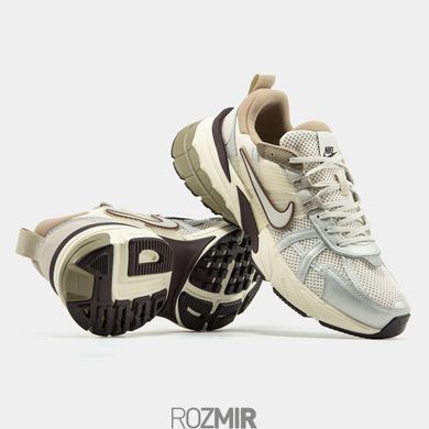 Nike V2K Runtekk "Beige/Brown - Silver"
