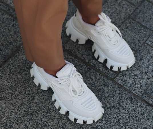 Женские кроссовки Prada Cloudbust Thunder Knit 