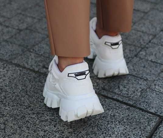 Женские кроссовки Prada Cloudbust Thunder Knit 