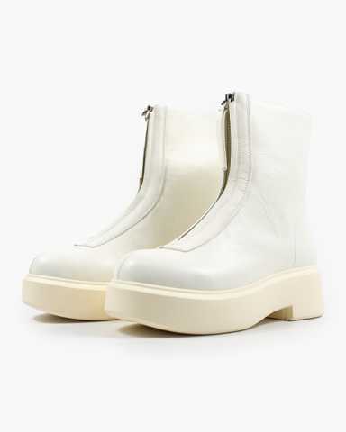 The Row 50mm Zipped leather ankle boots White 0427