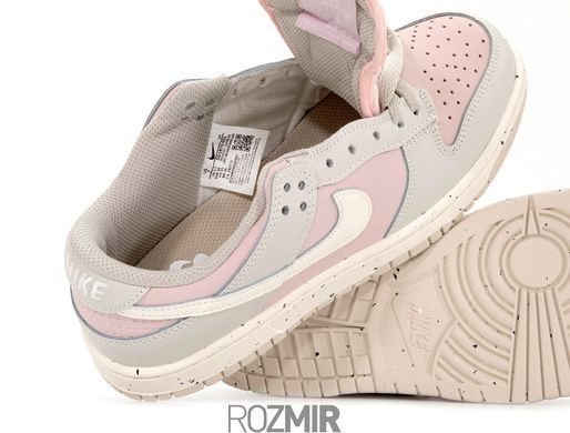 Nike SB Dunk Low "Pink/Grey/White"