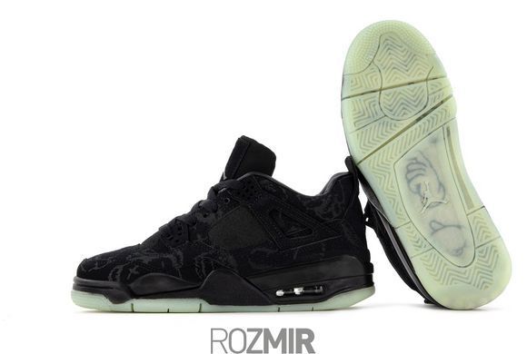 Кроссовки KAWS x Air Jordan 4 Retro 'Black' - 930155 001