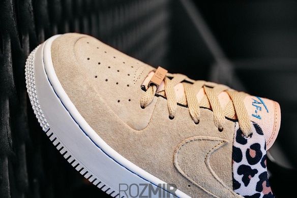 Жіночі кросівки Nike Air Force 1 Sage Low Premium Leopard Print "Desert Ore"