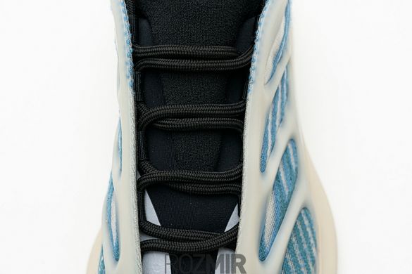 Кросівки adidas Yeezy Boost 700 V3 “Kyanite” GY0260