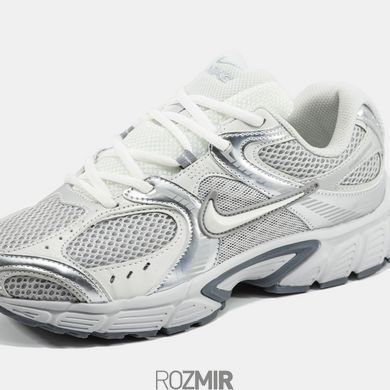 Чоловічі кросівки Nike V5 RNR "White/Silver/Gray"