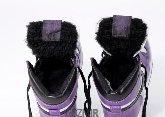 Зимові кросівки Air Jordan 1 Retro High Winter "Court Purple/White" з хутром