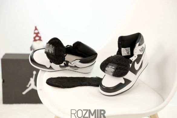 Зимові кросівки Air Jordan 1 Mid Winter "White/Black" з хутром