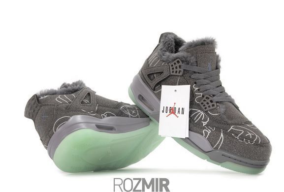 Зимние кроссовки Air Jordan 4 Retro Kaws "Grey" с мехом