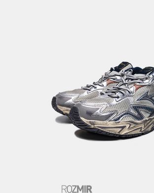 Чоловічі кросівки Mizuno Adventure Dirty Grey