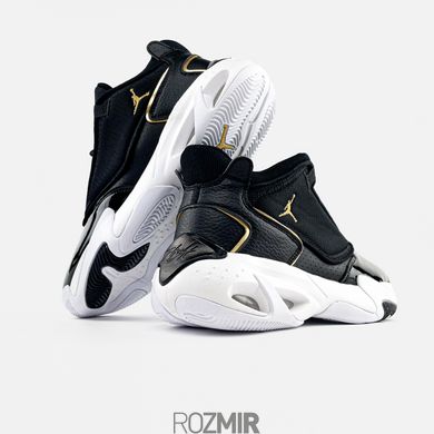 Кроссовки Nike Air Jordan Max Aura 4 "Black White"