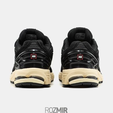 Чоловічі кросівки New Balance 1906R "Black/Beige"