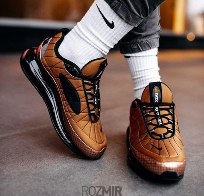 Чоловічі кросівки Nike MX-720-818 "Metallic Copper"