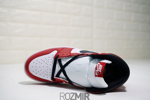 Кросівки Air Jordan 1 Retro High OG Chicago "White/Black-Varsity Red" 555088-101