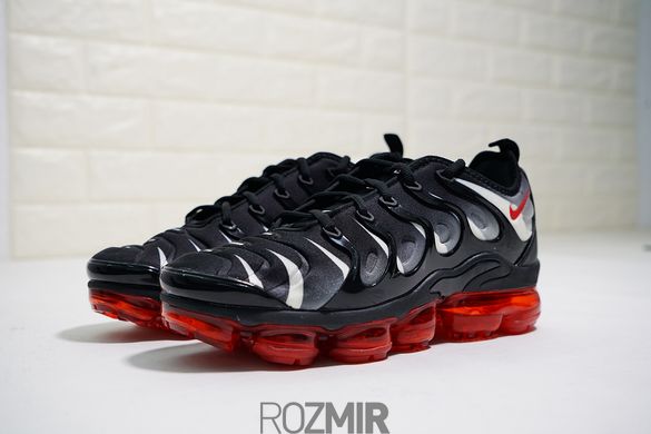 Мужские кроссовки Nike Air VaporMax Plus “Red Shark Tooth”