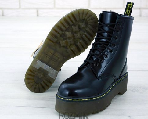 Зимові жіночі черевики Dr. Martens Jadon Boot "Black" з хутром